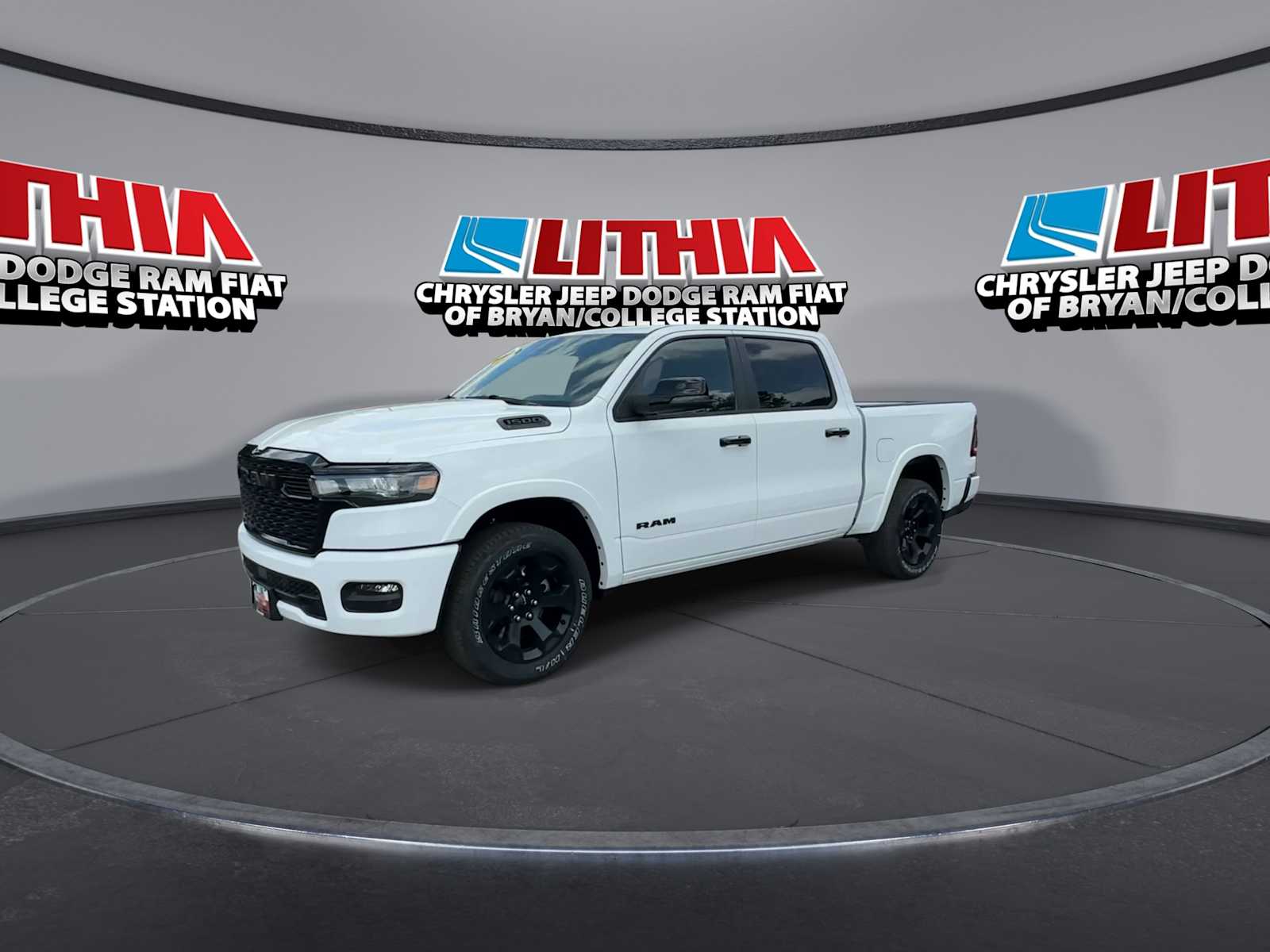 Thumbnail: 2026 RAM 1500 - 4