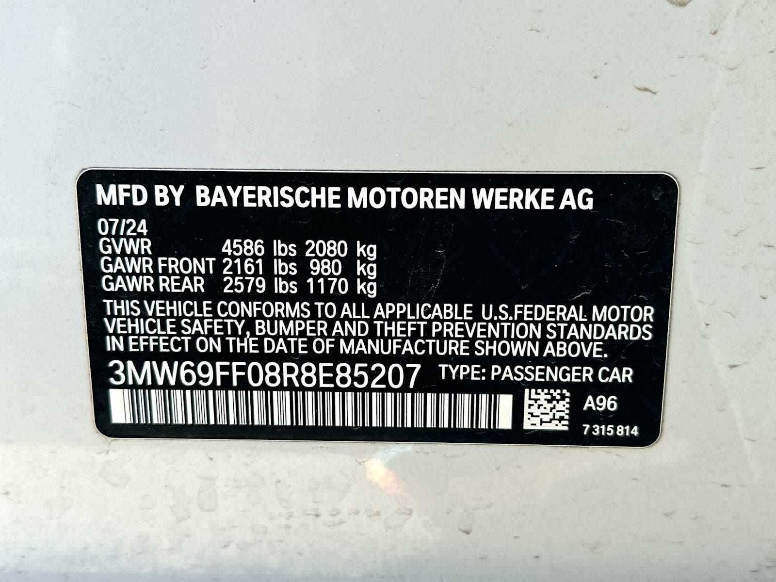 Thumbnail: 2024 BMW 3 Series - 22