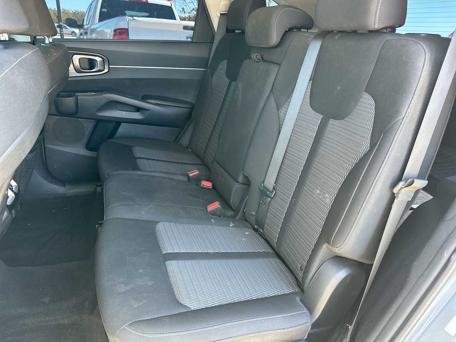 Thumbnail: 2023 Kia Sorento - 23