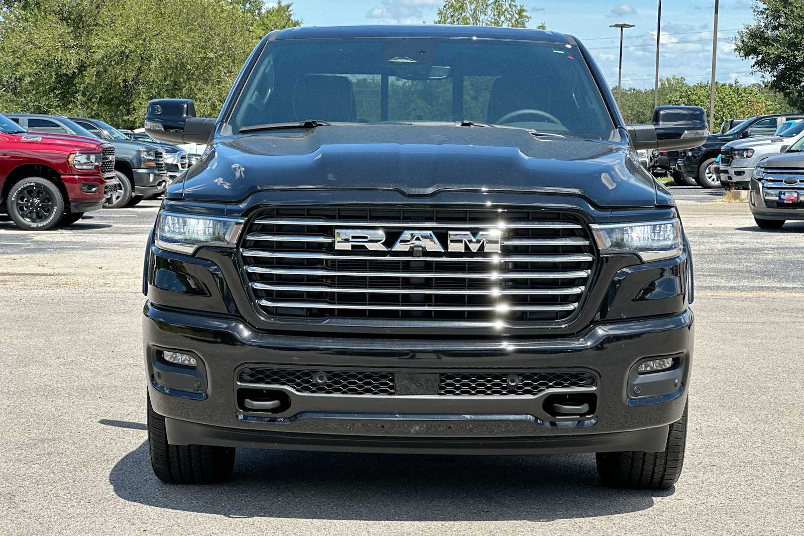 2025 RAM 1500 Laramie 10