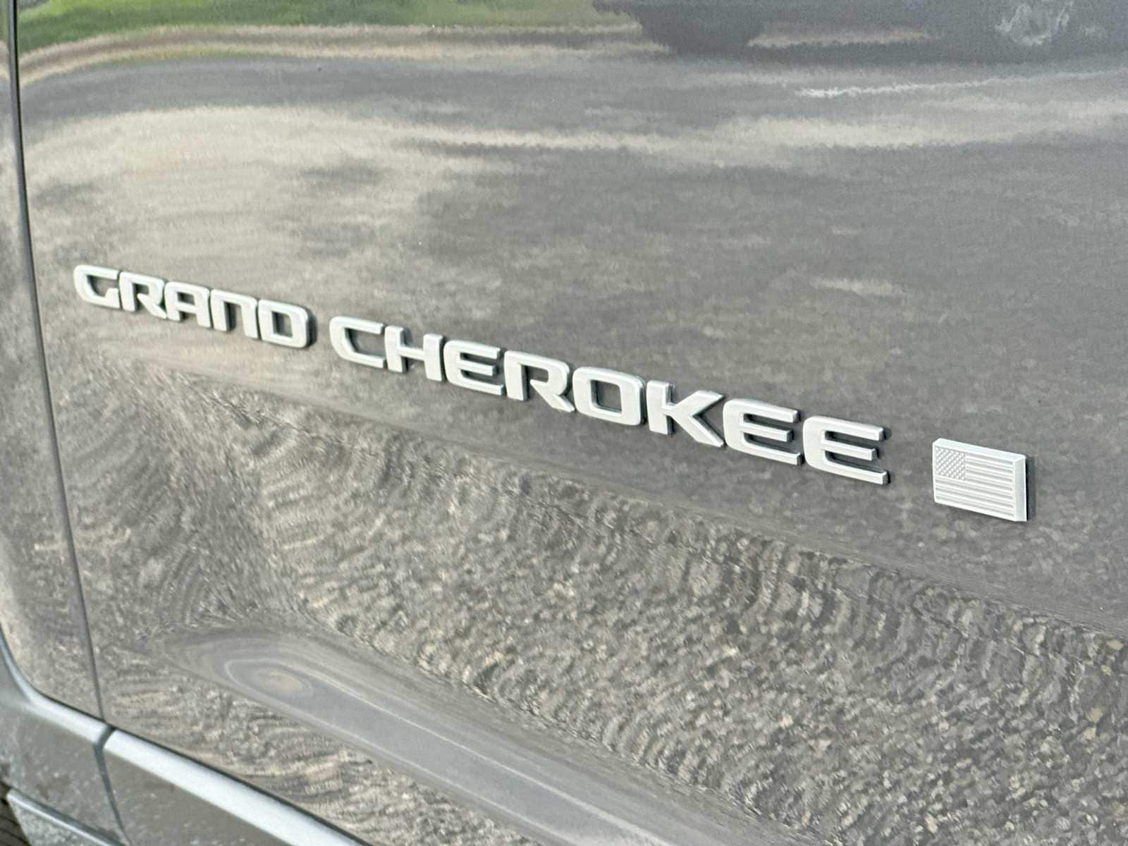 Thumbnail: 2024 Jeep Grand Cherokee - 15