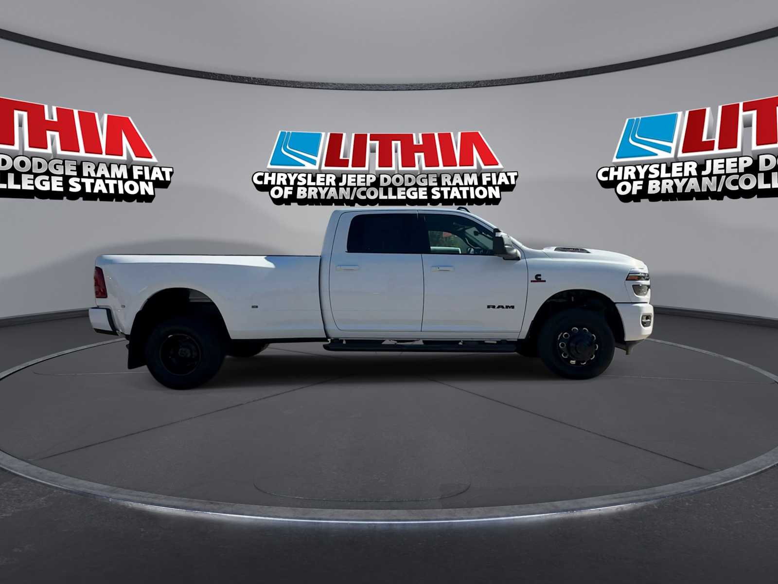 Thumbnail: 2026 RAM 3500 - 9