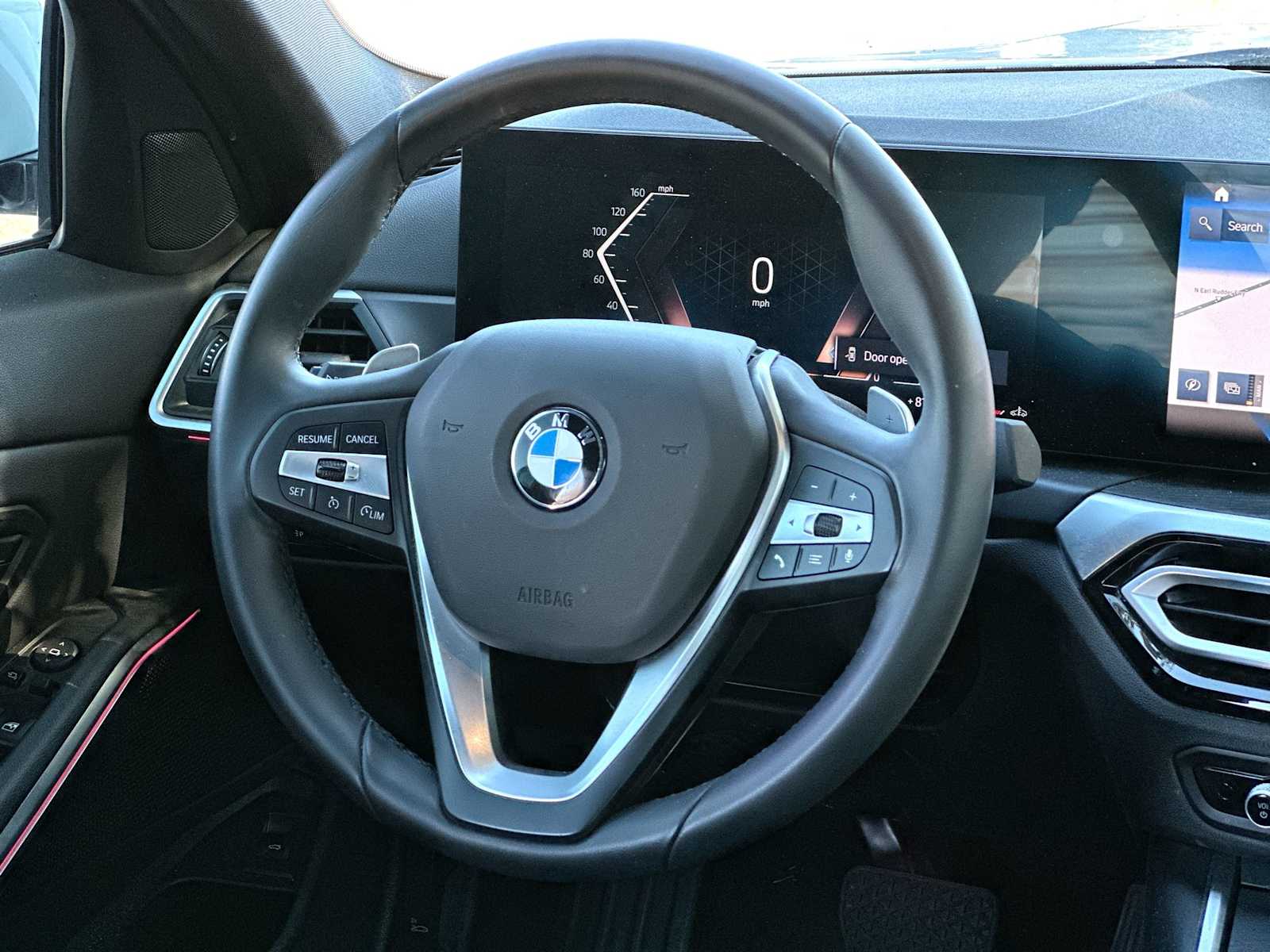 Thumbnail: 2024 BMW 3 Series - 27