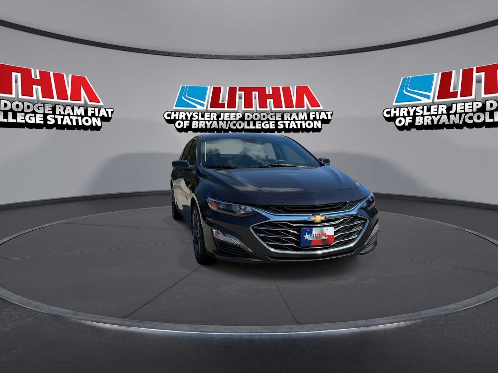 Thumbnail: 2023 Chevrolet Malibu - 2