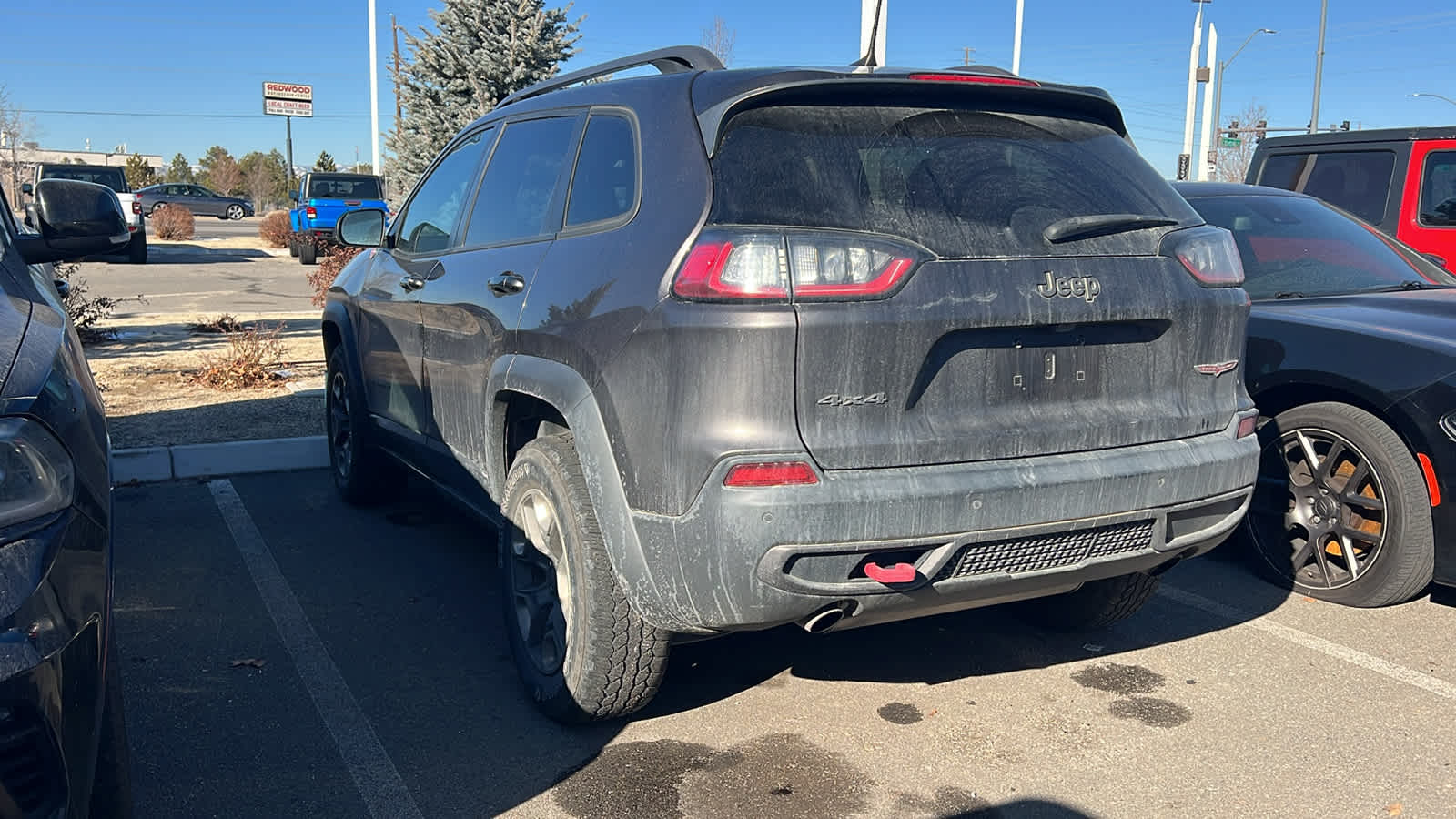 Thumbnail: 2019 Jeep Cherokee - 8