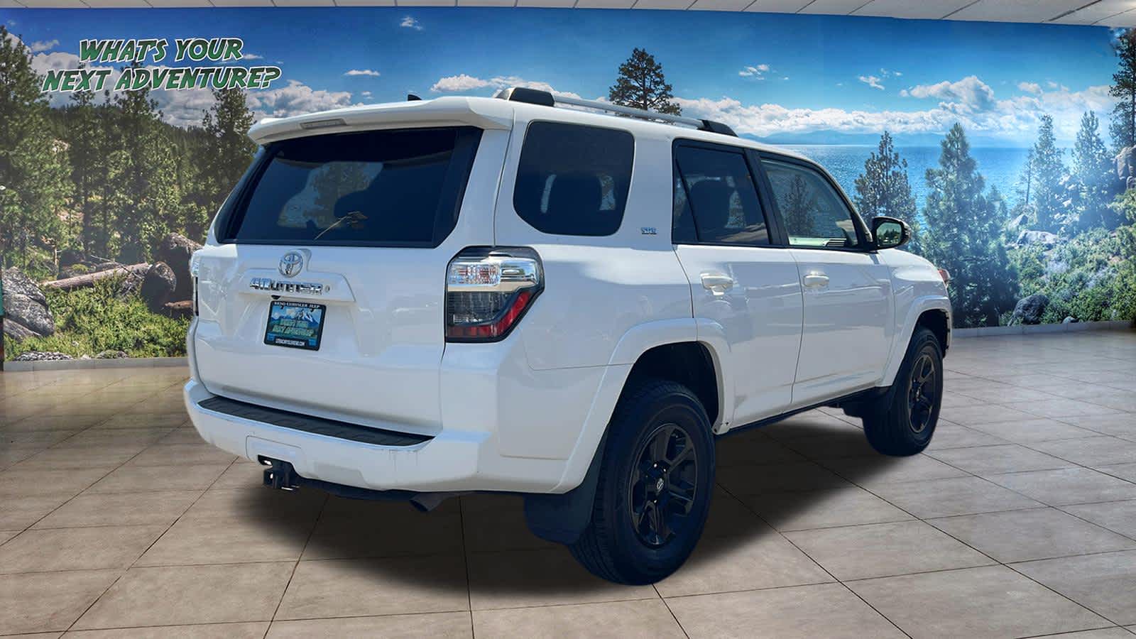 Thumbnail: 2019 Toyota 4Runner - 5