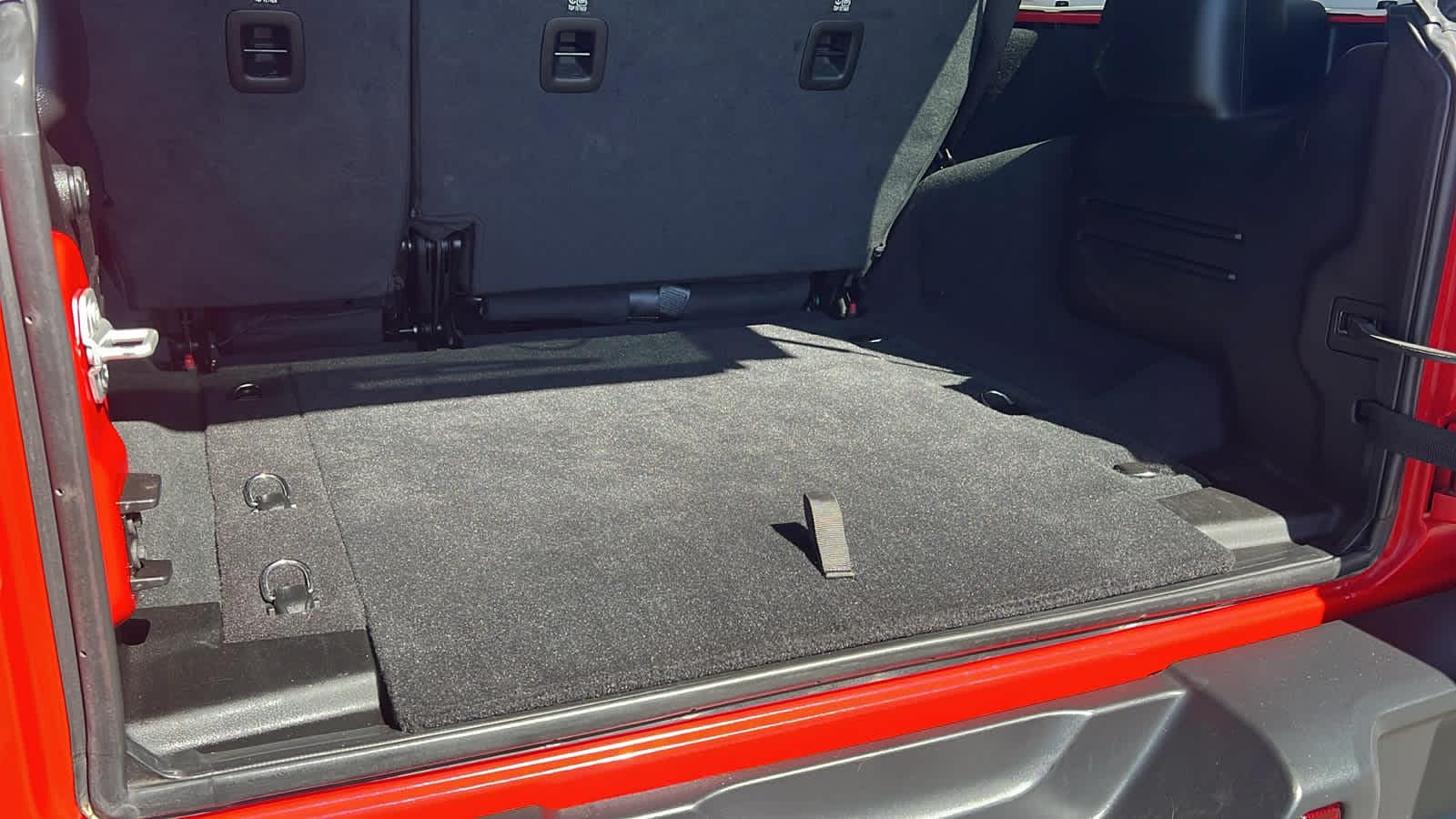 Thumbnail: 2024 Jeep Wrangler - 27