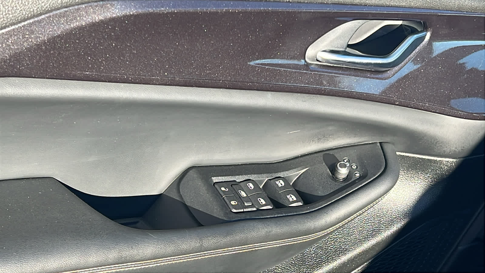 Thumbnail: 2023 Jeep Grand Cherokee - 22