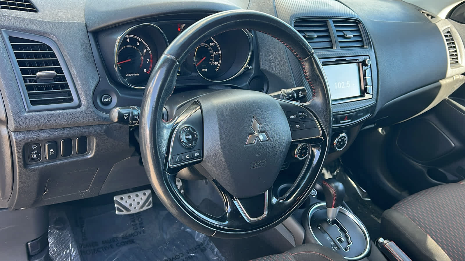 Thumbnail: 2017 Mitsubishi Outlander Sport - 10