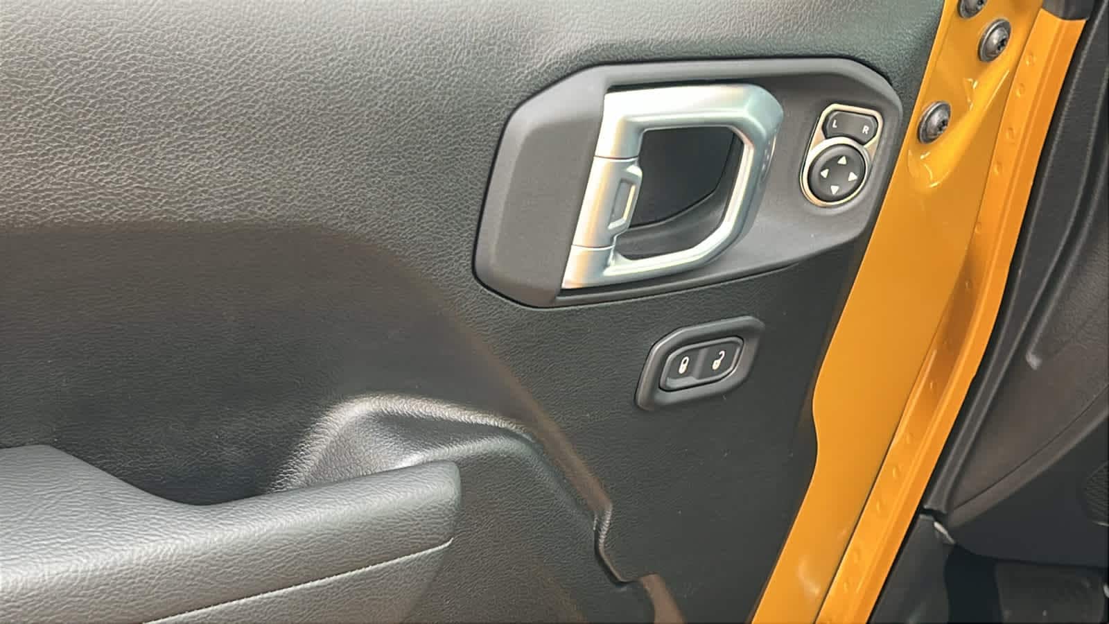 Thumbnail: 2026 Jeep Wrangler - 22
