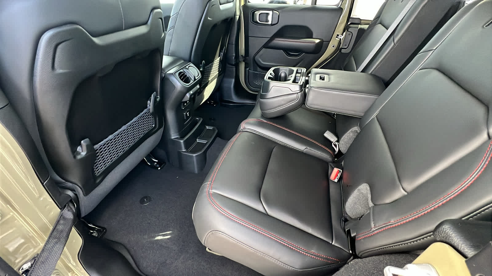 Thumbnail: 2026 Jeep Wrangler - 24