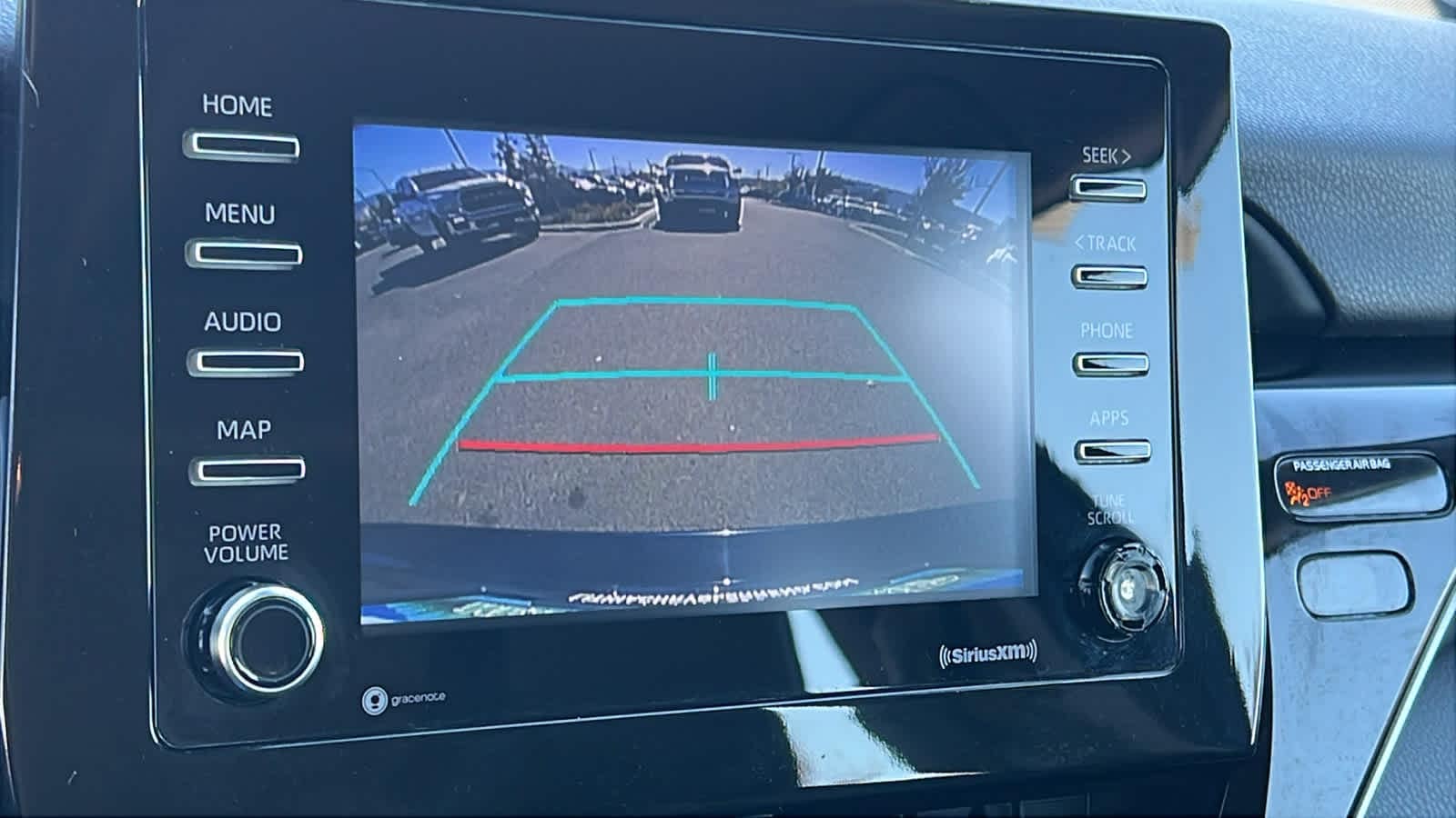 Thumbnail: 2021 Toyota Camry - 16