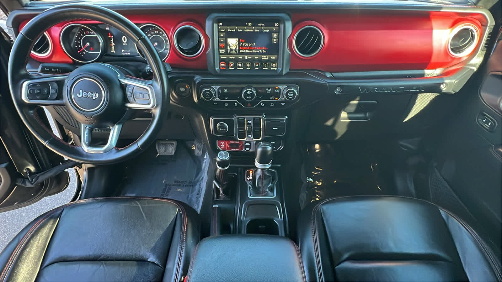 Thumbnail: 2021 Jeep Wrangler - 26