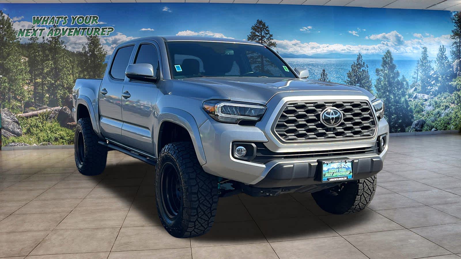 2023 Toyota Tacoma TRD Double Cab photo 3