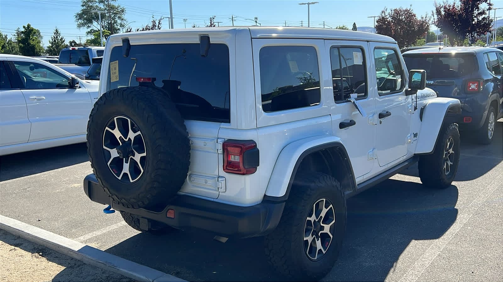 Thumbnail: 2023 Jeep Wrangler - 10