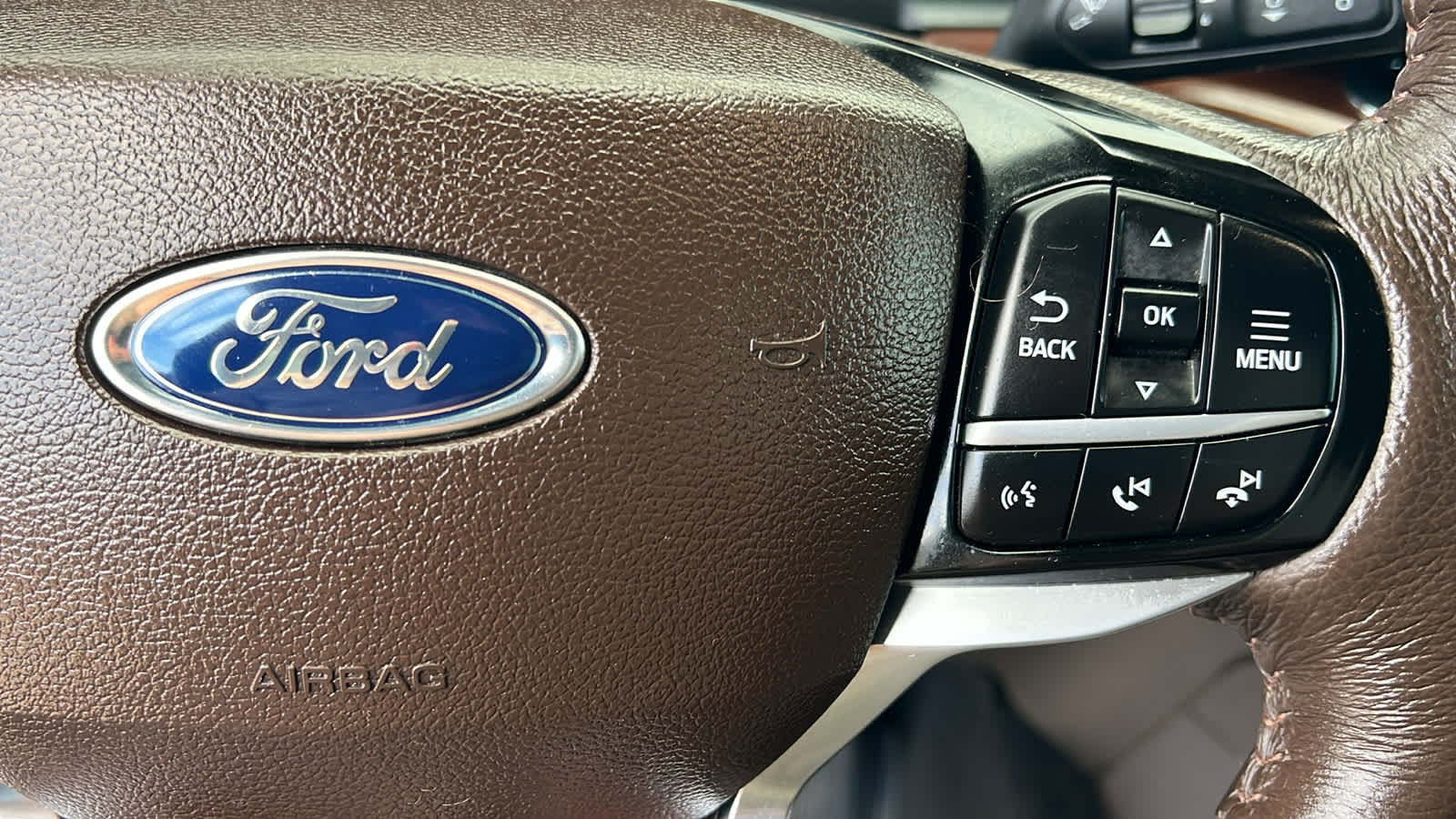 Thumbnail: 2023 Ford Explorer - 20