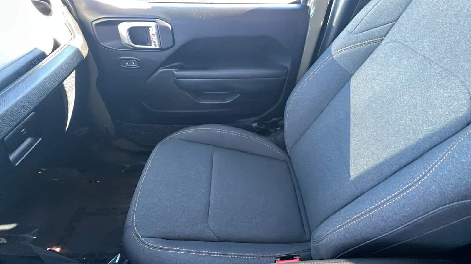 Thumbnail: 2025 Jeep Wrangler - 12