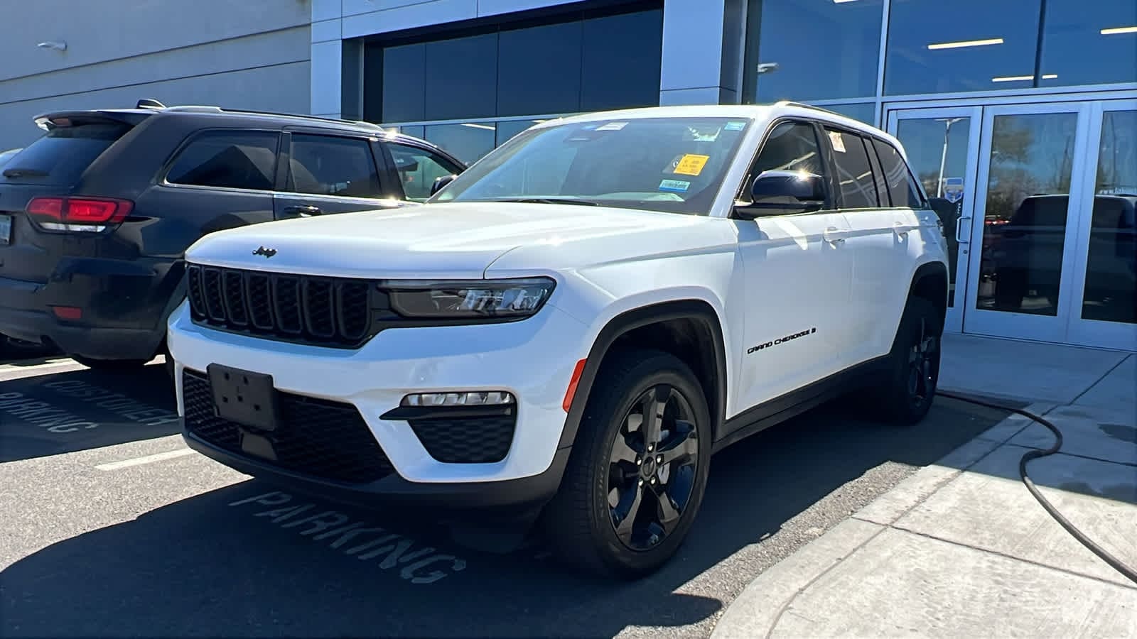 Thumbnail: 2023 Jeep Grand Cherokee - 1