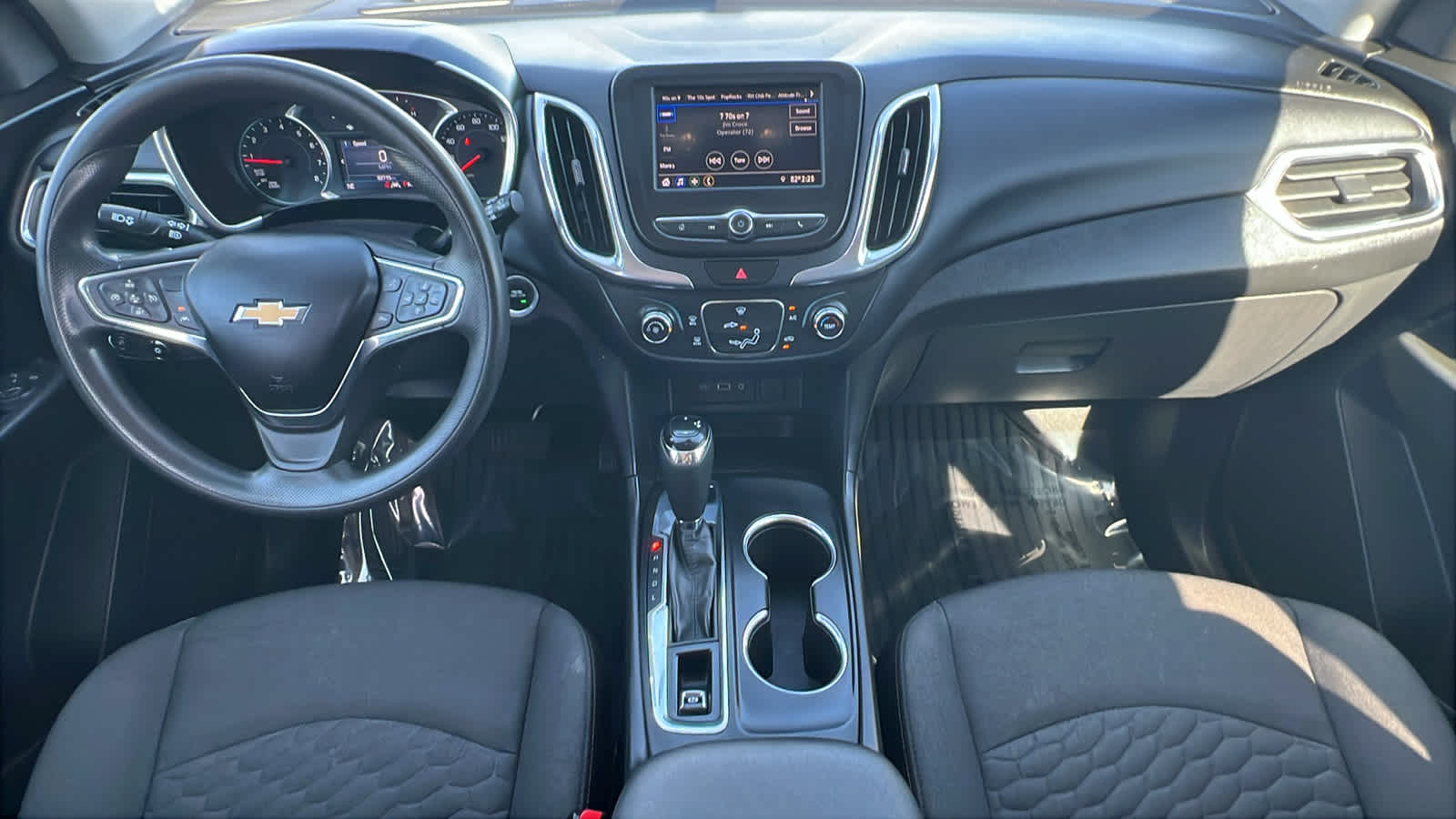 Thumbnail: 2020 Chevrolet Equinox - 26