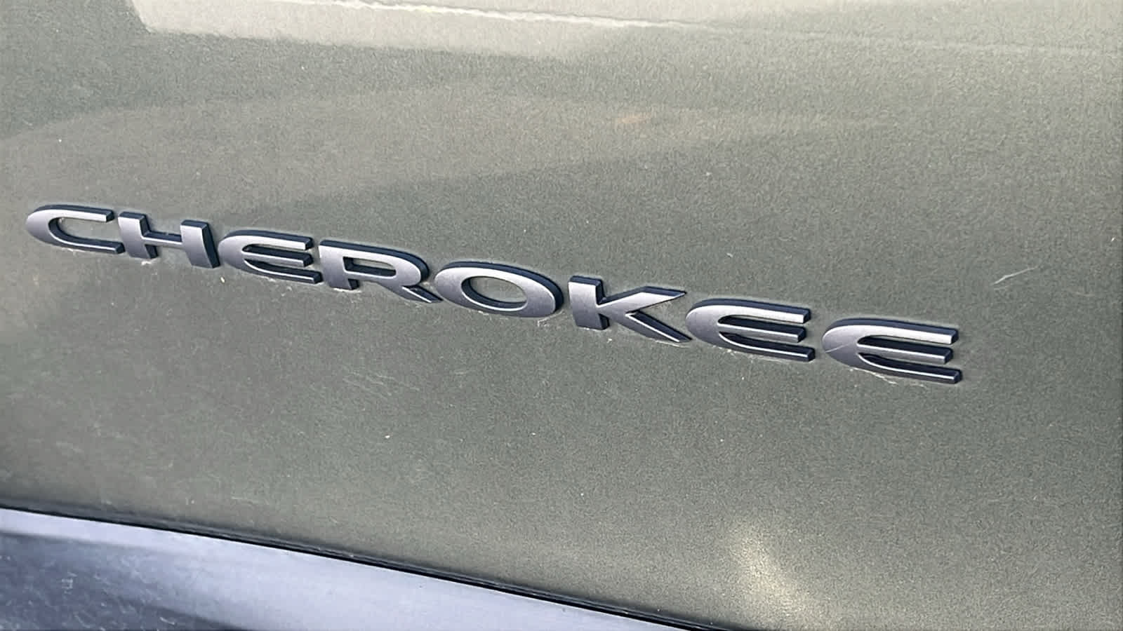 Thumbnail: 2021 Jeep Cherokee - 8