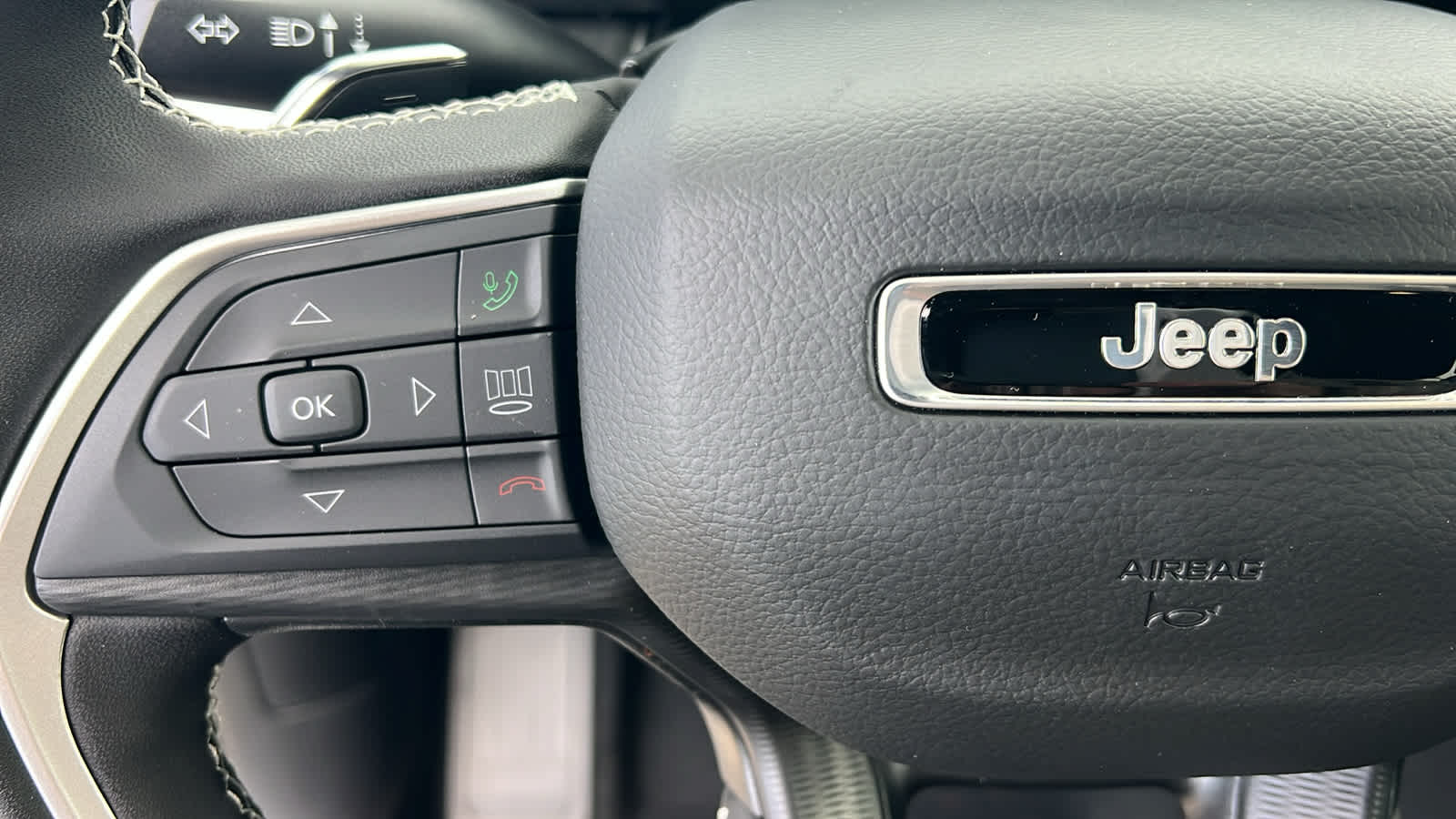 Thumbnail: 2025 Jeep Grand Cherokee L - 19