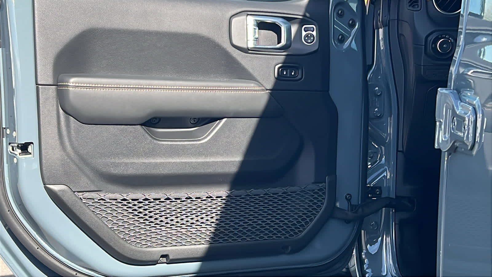 Thumbnail: 2026 Jeep Wrangler - 23