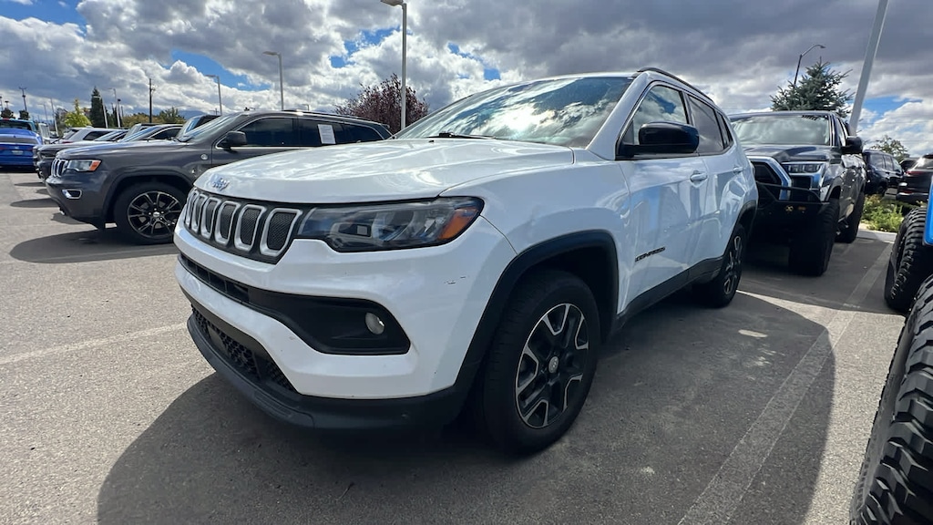 Used 2022 Jeep Compass Latitude SUV