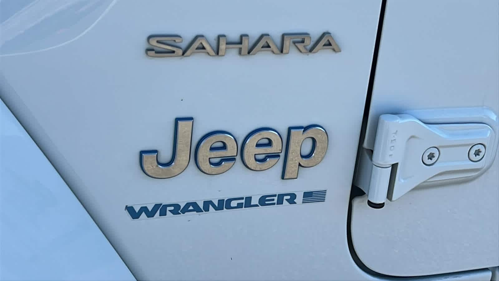 Thumbnail: 2023 Jeep Wrangler - 27