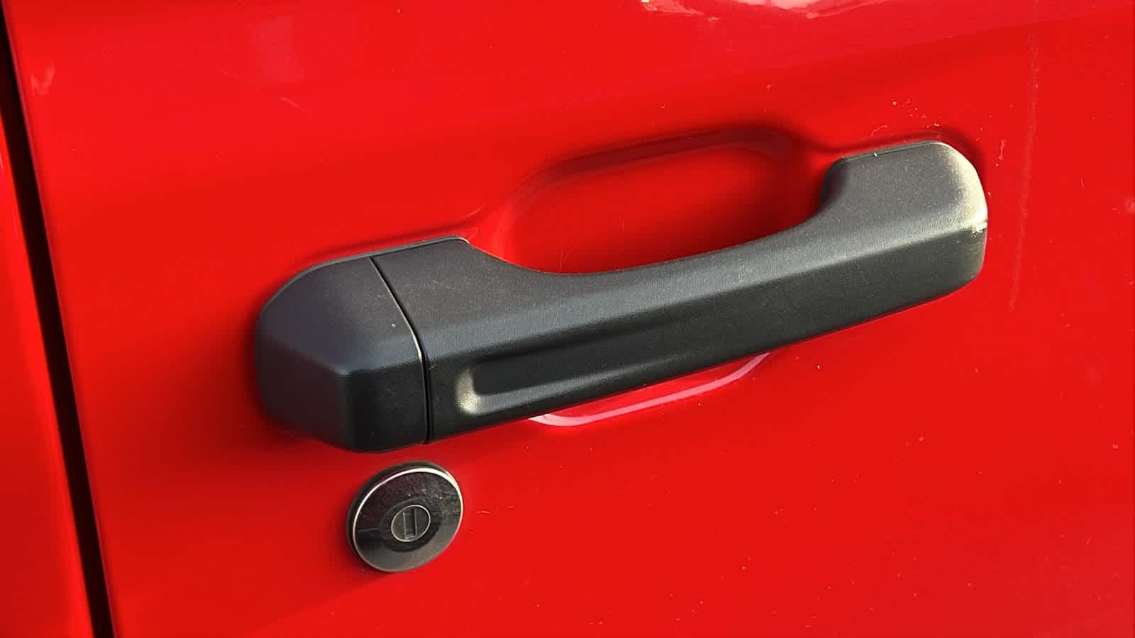 Thumbnail: 2022 Jeep Wrangler - 10