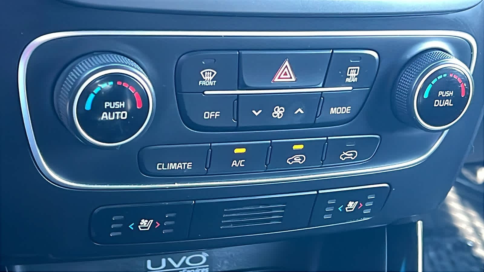 Thumbnail: 2014 Kia Sorento - 14