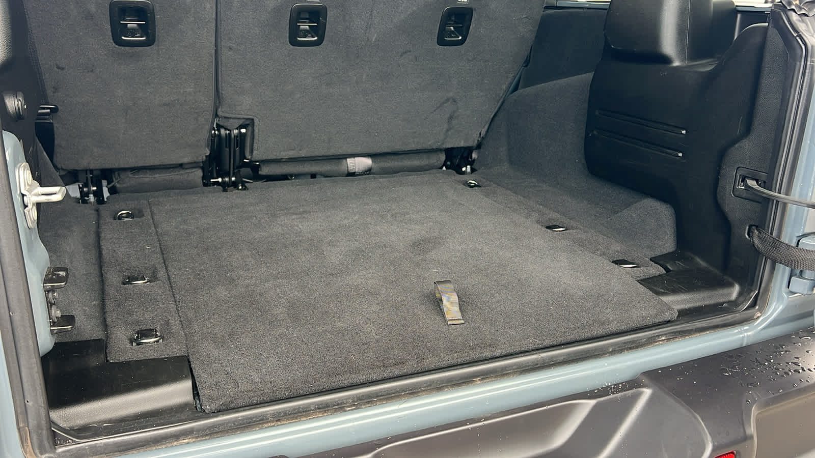 Thumbnail: 2025 Jeep Wrangler - 27