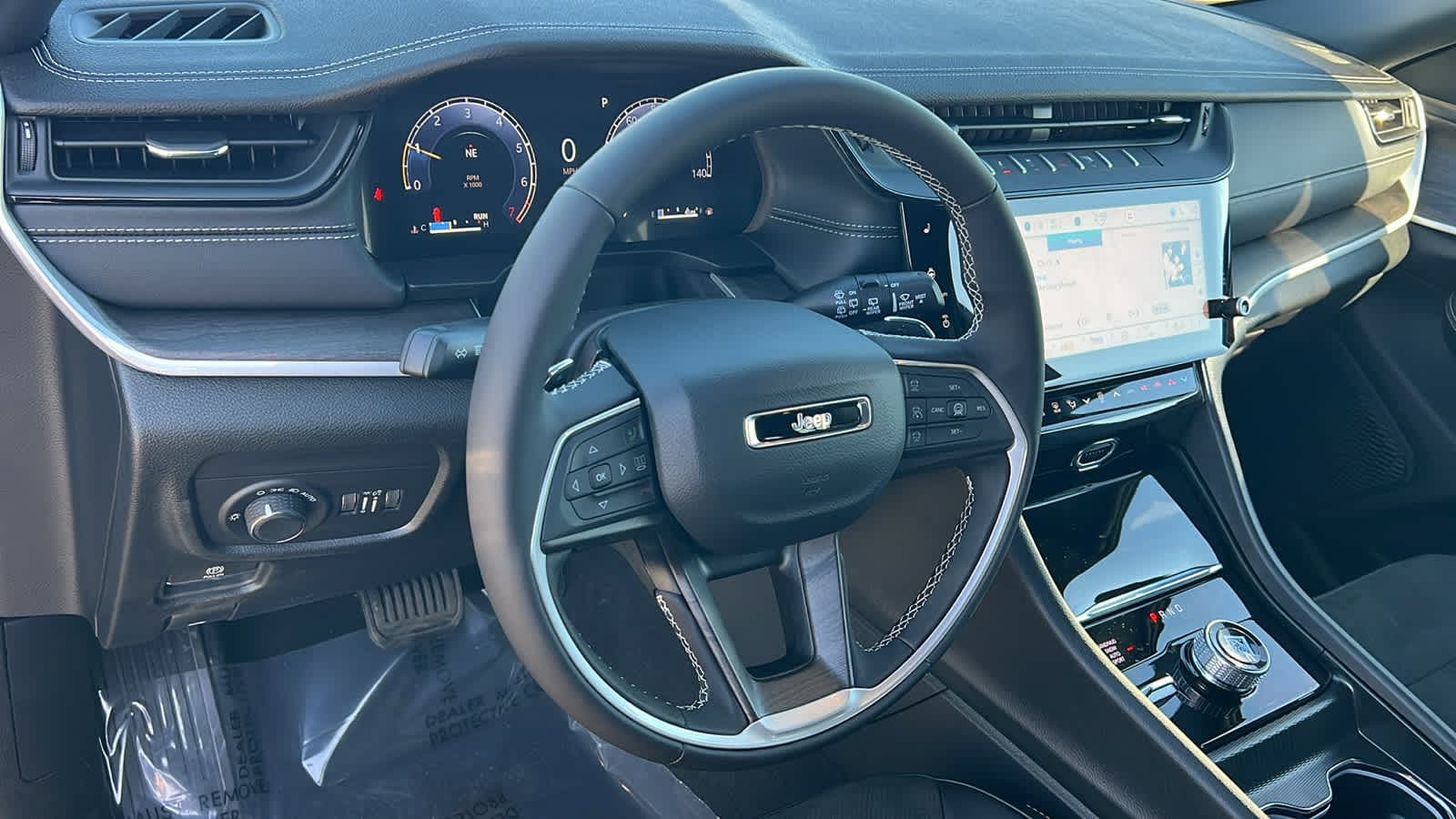 Thumbnail: 2026 Jeep Grand Cherokee - 10