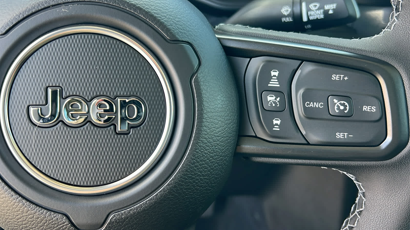 Thumbnail: 2026 Jeep Gladiator - 20