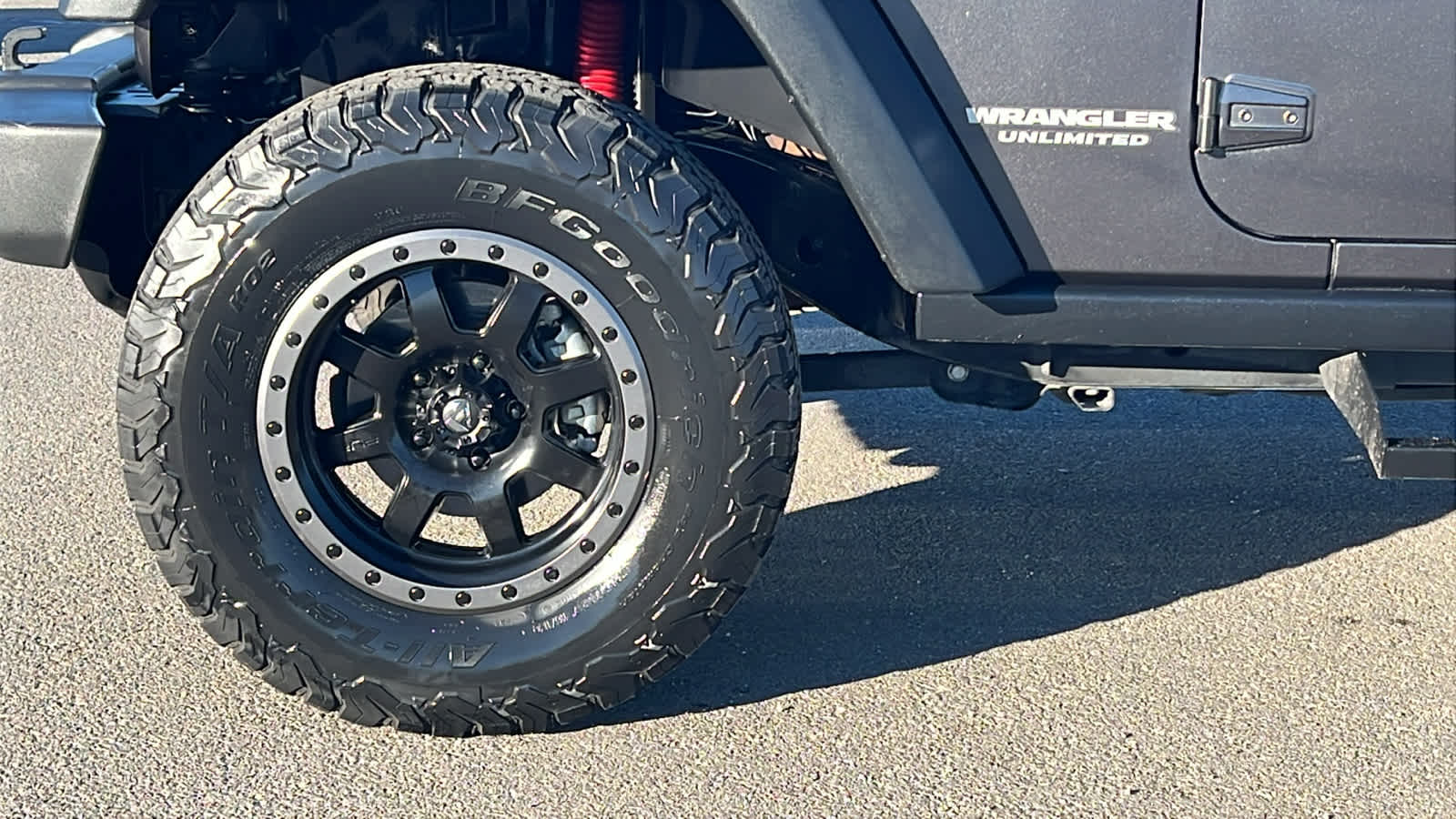 Thumbnail: 2017 Jeep Wrangler - 9