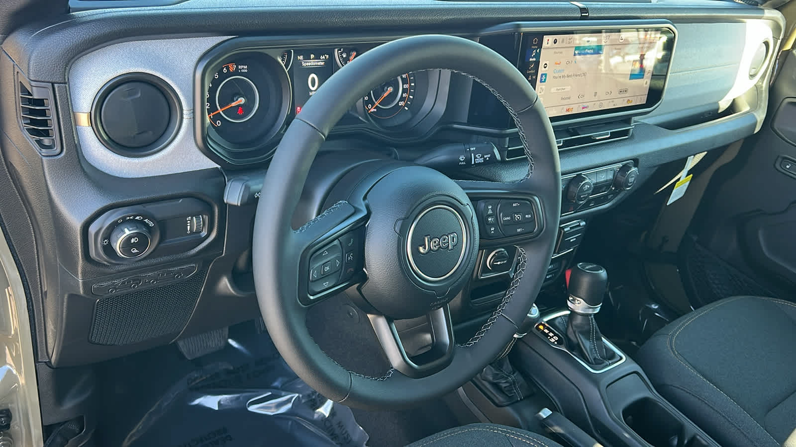 Thumbnail: 2026 Jeep Gladiator - 10