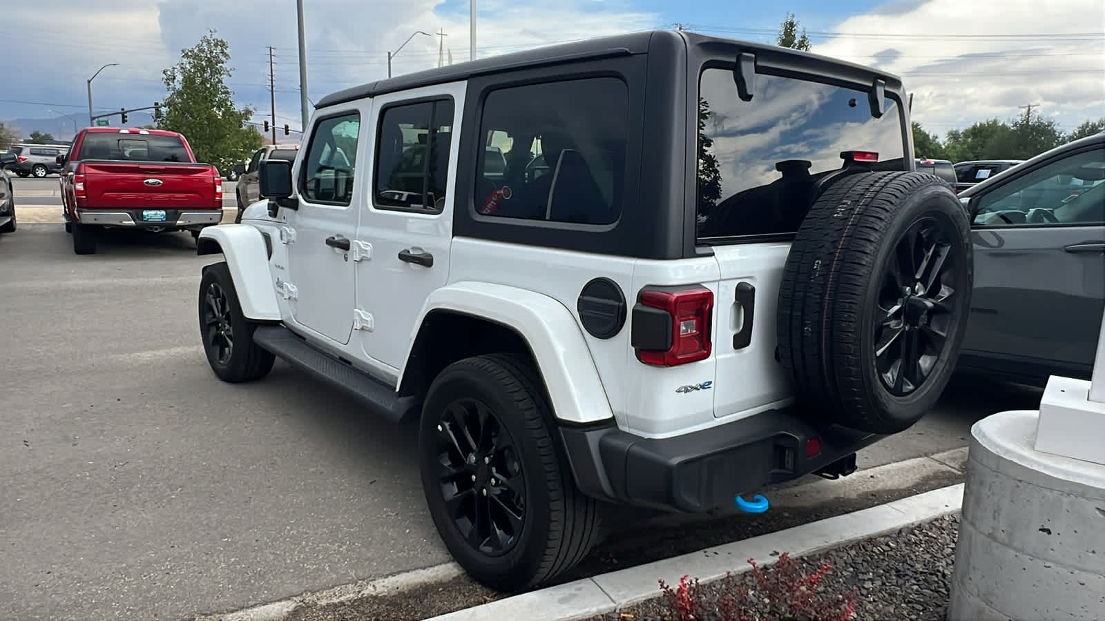 Thumbnail: 2022 Jeep Wrangler - 7
