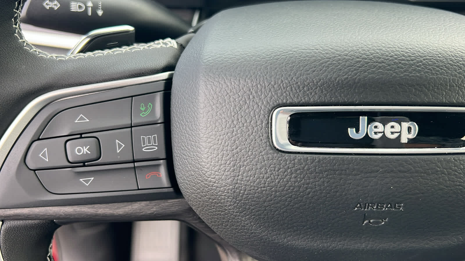 Thumbnail: 2025 Jeep Grand Cherokee - 19