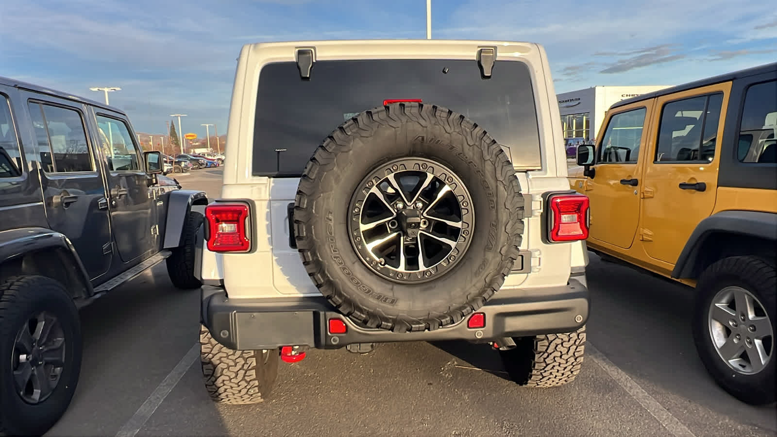 Thumbnail: 2024 Jeep Wrangler - 5