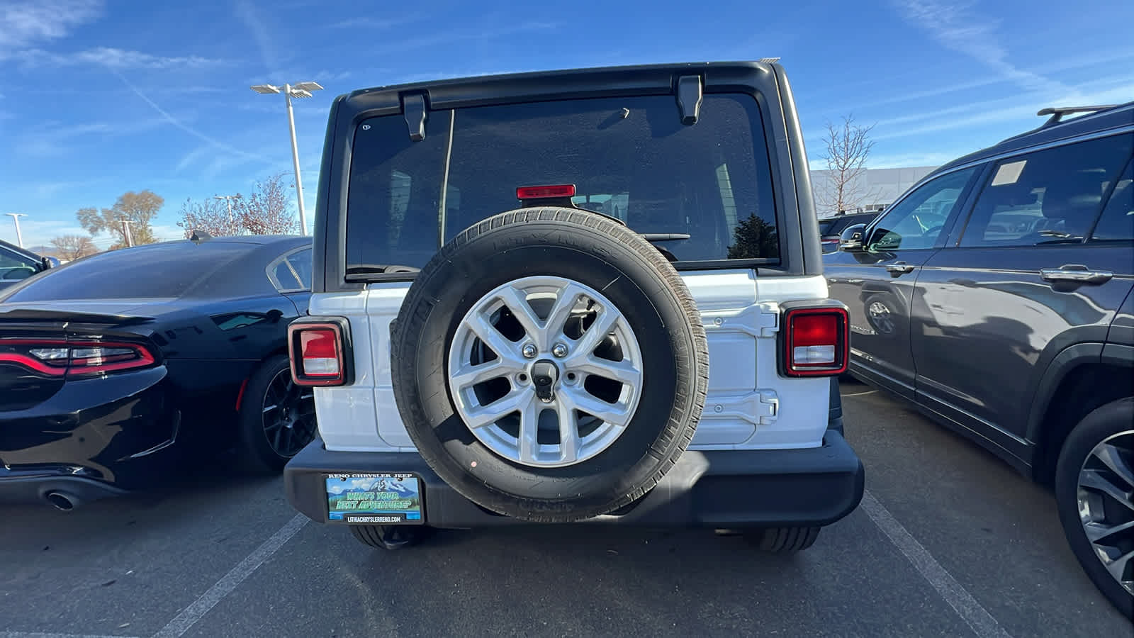 Thumbnail: 2023 Jeep Wrangler - 6