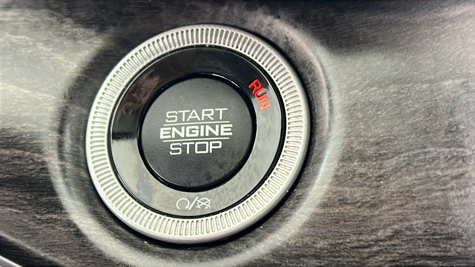 Thumbnail: 2022 Jeep Grand Cherokee - 17