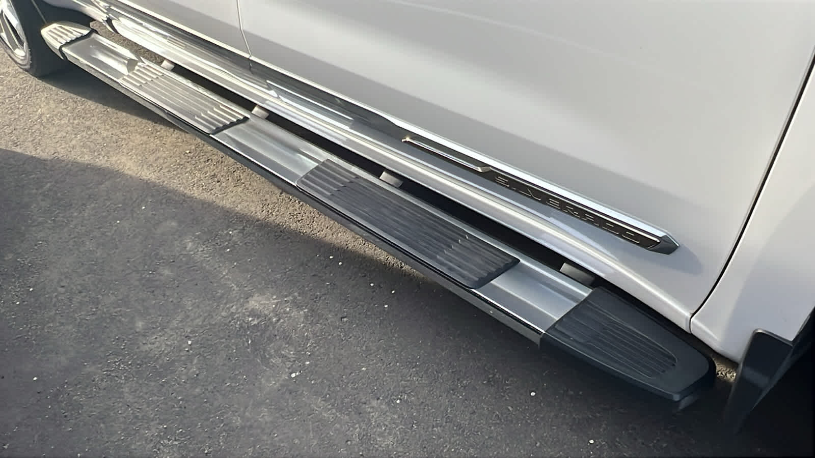 Thumbnail: 2022 Chevrolet Silverado 1500 - 5