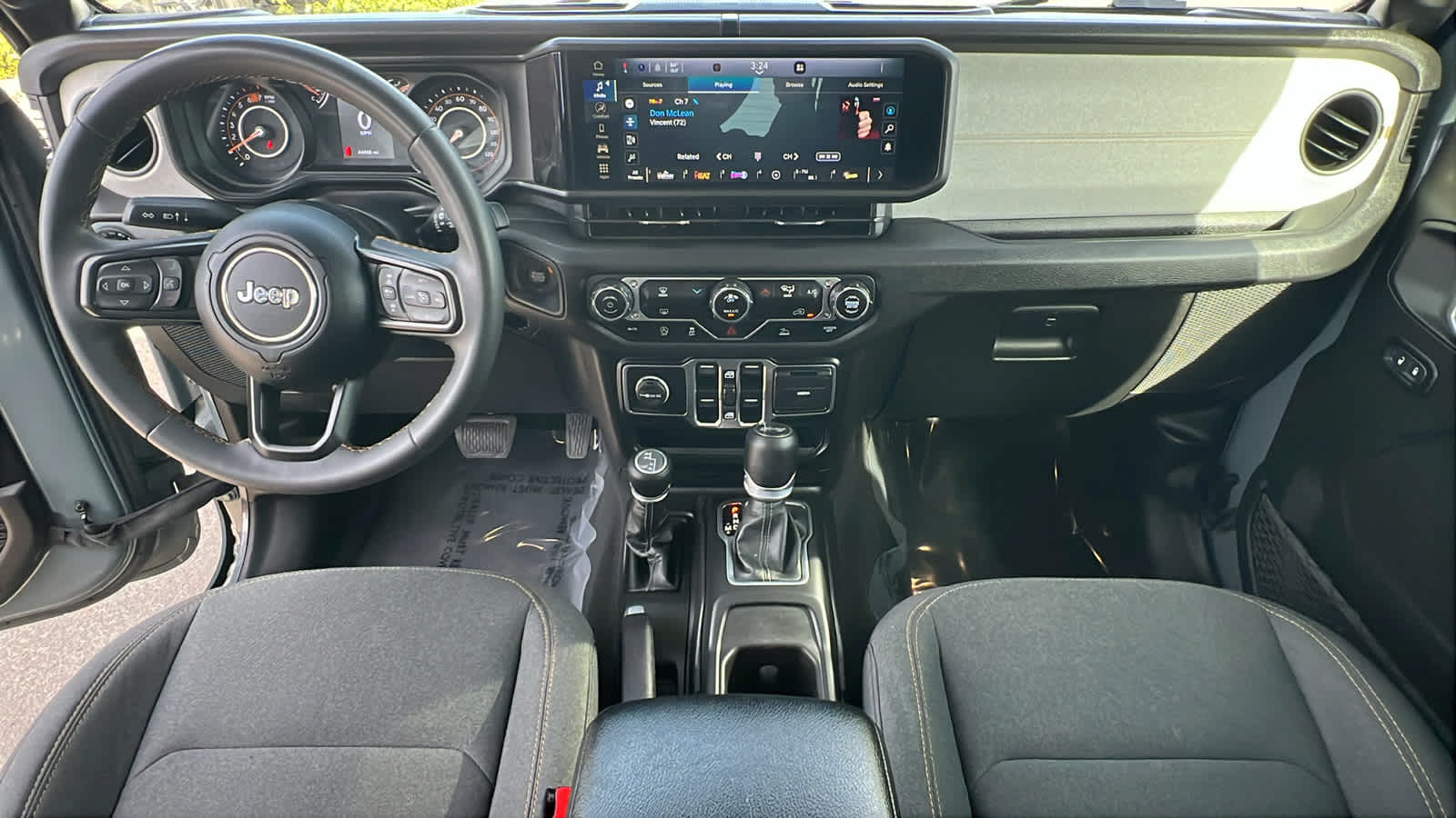 Thumbnail: 2024 Jeep Wrangler - 26