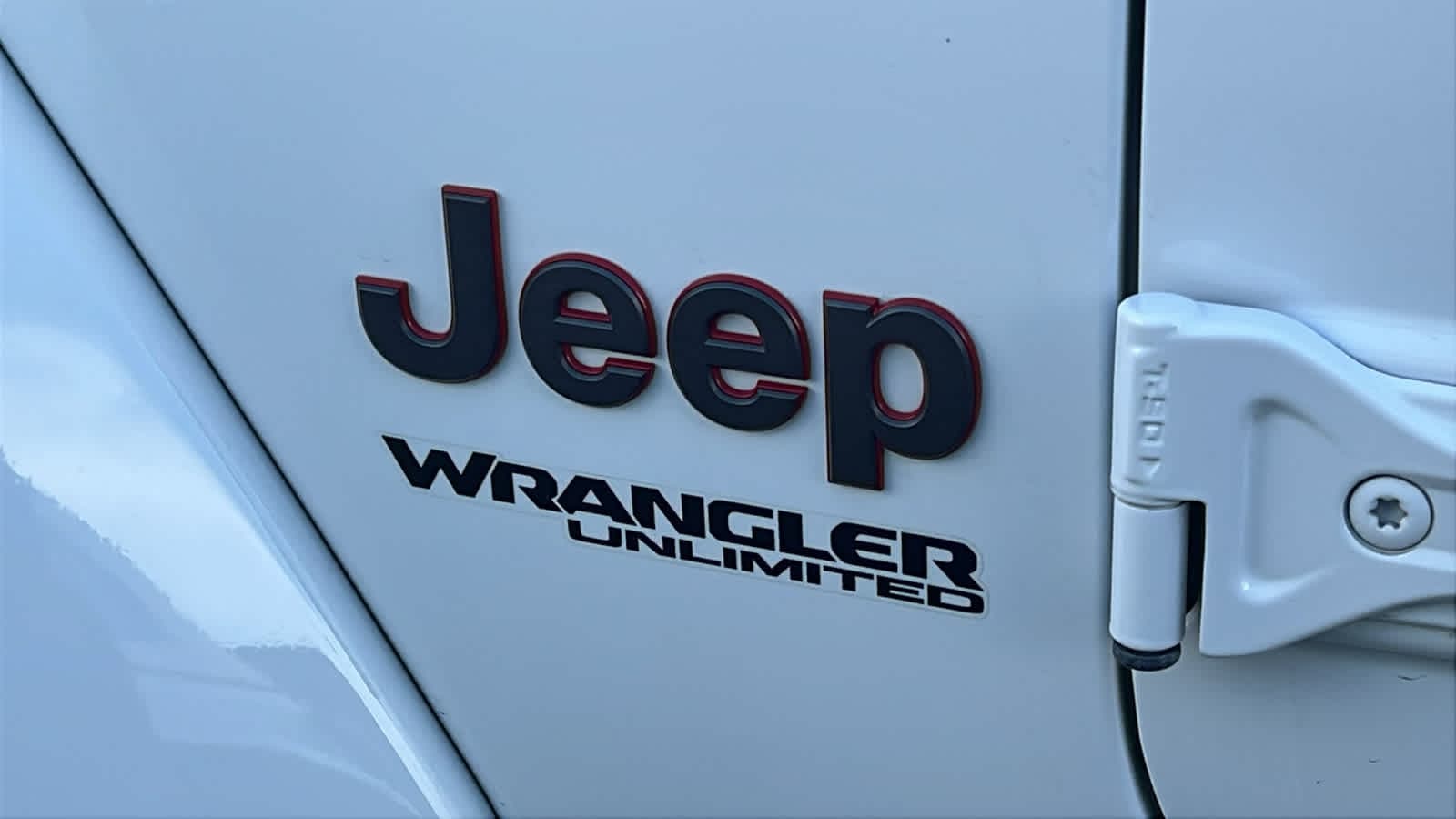 Thumbnail: 2021 Jeep Wrangler - 8
