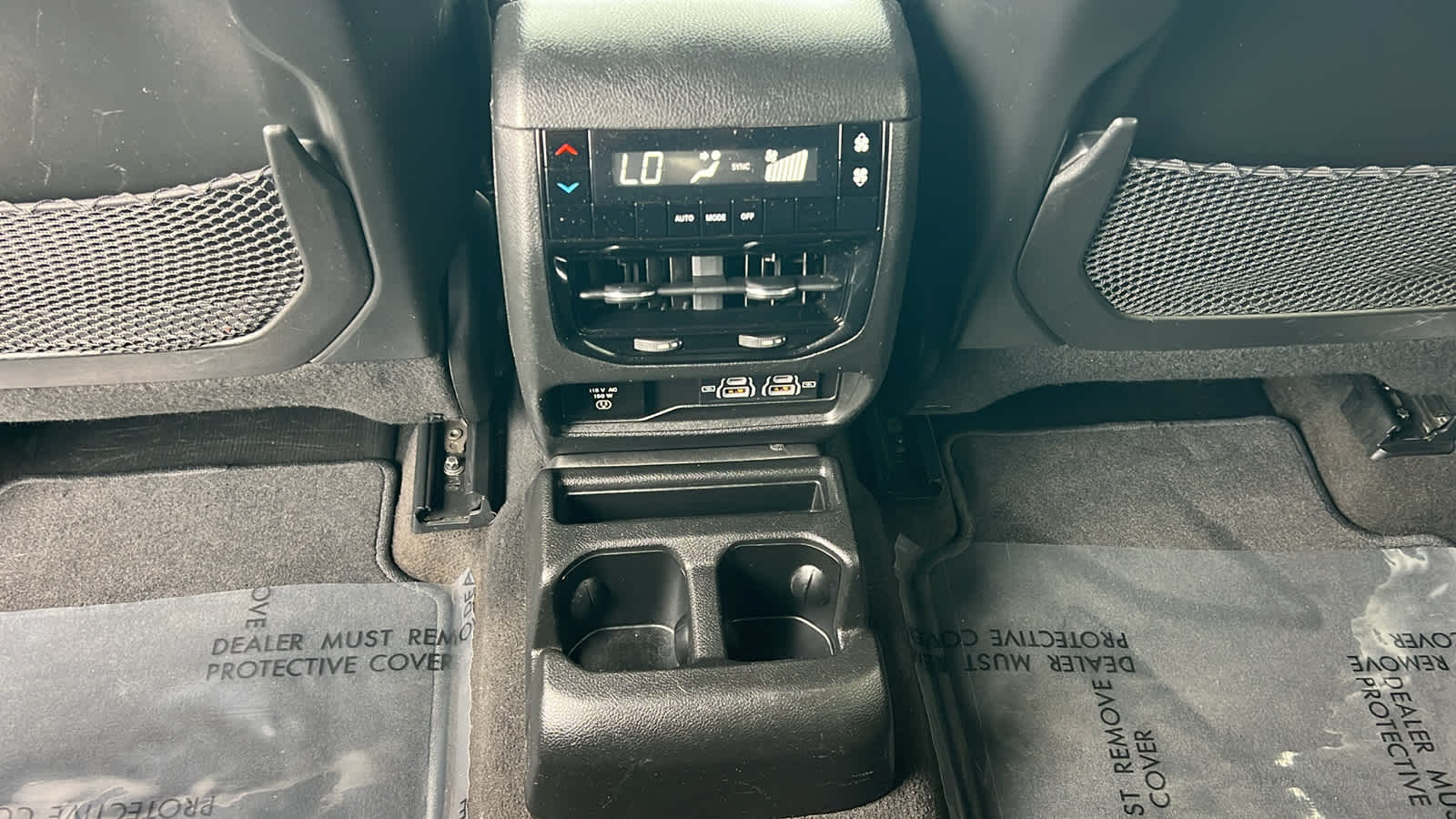 Thumbnail: 2021 Jeep Grand Cherokee L - 25