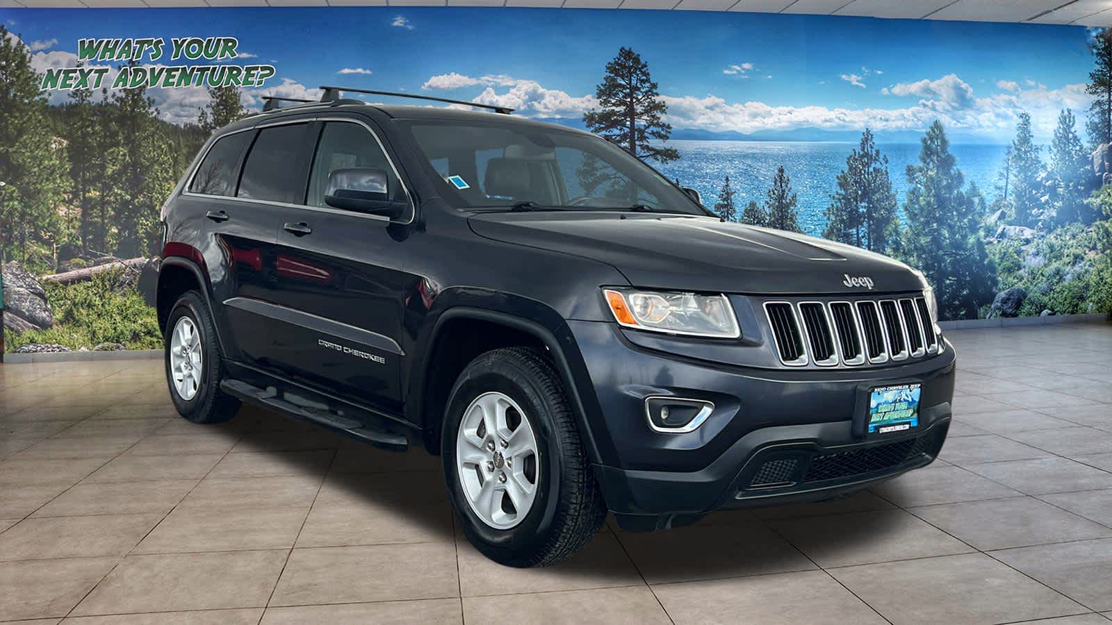 Thumbnail: 2016 Jeep Grand Cherokee - 3