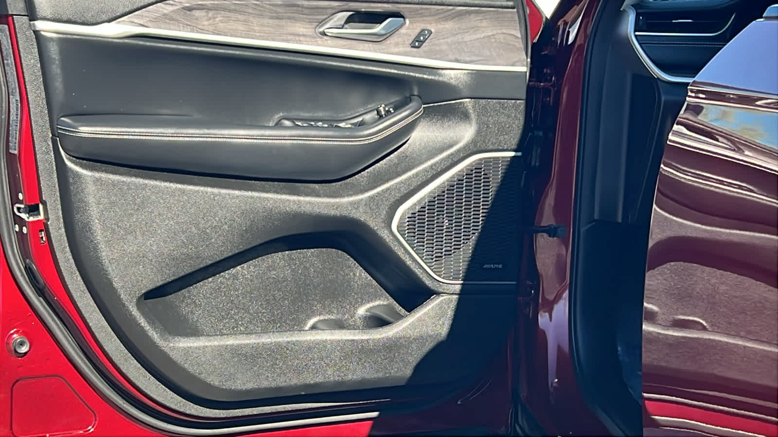 Thumbnail: 2022 Jeep Grand Cherokee - 23