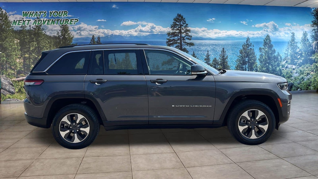 Used 2022 Jeep Grand Cherokee 4xe SUV
