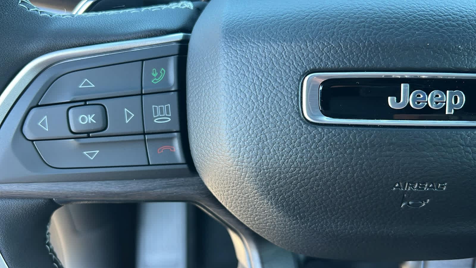 Thumbnail: 2025 Jeep Grand Cherokee - 19