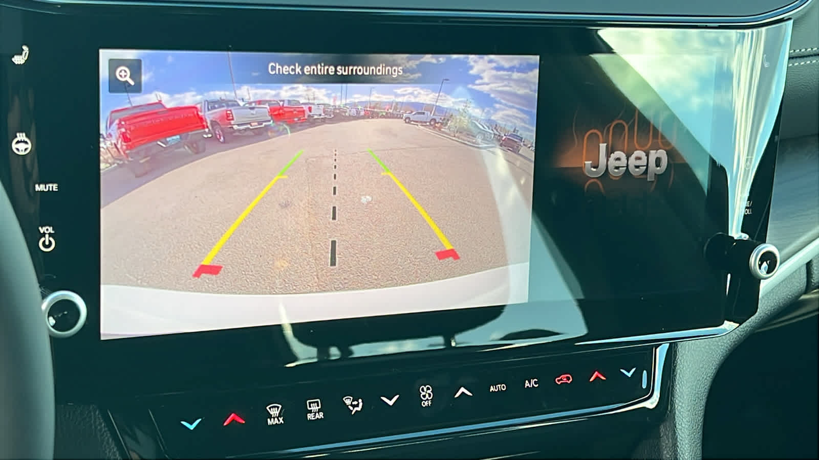 Thumbnail: 2026 Jeep Grand Cherokee L - 16