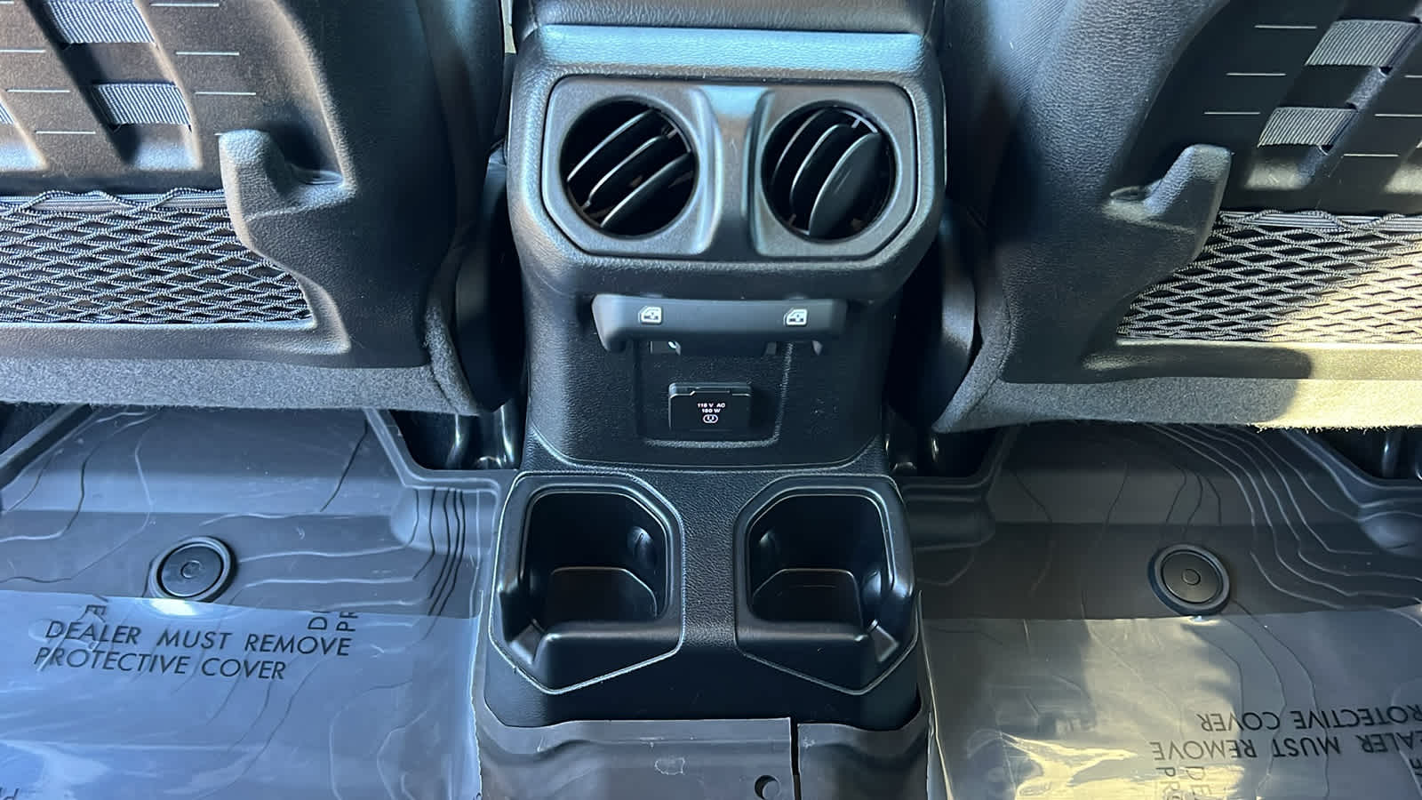 Thumbnail: 2021 Jeep Wrangler - 25